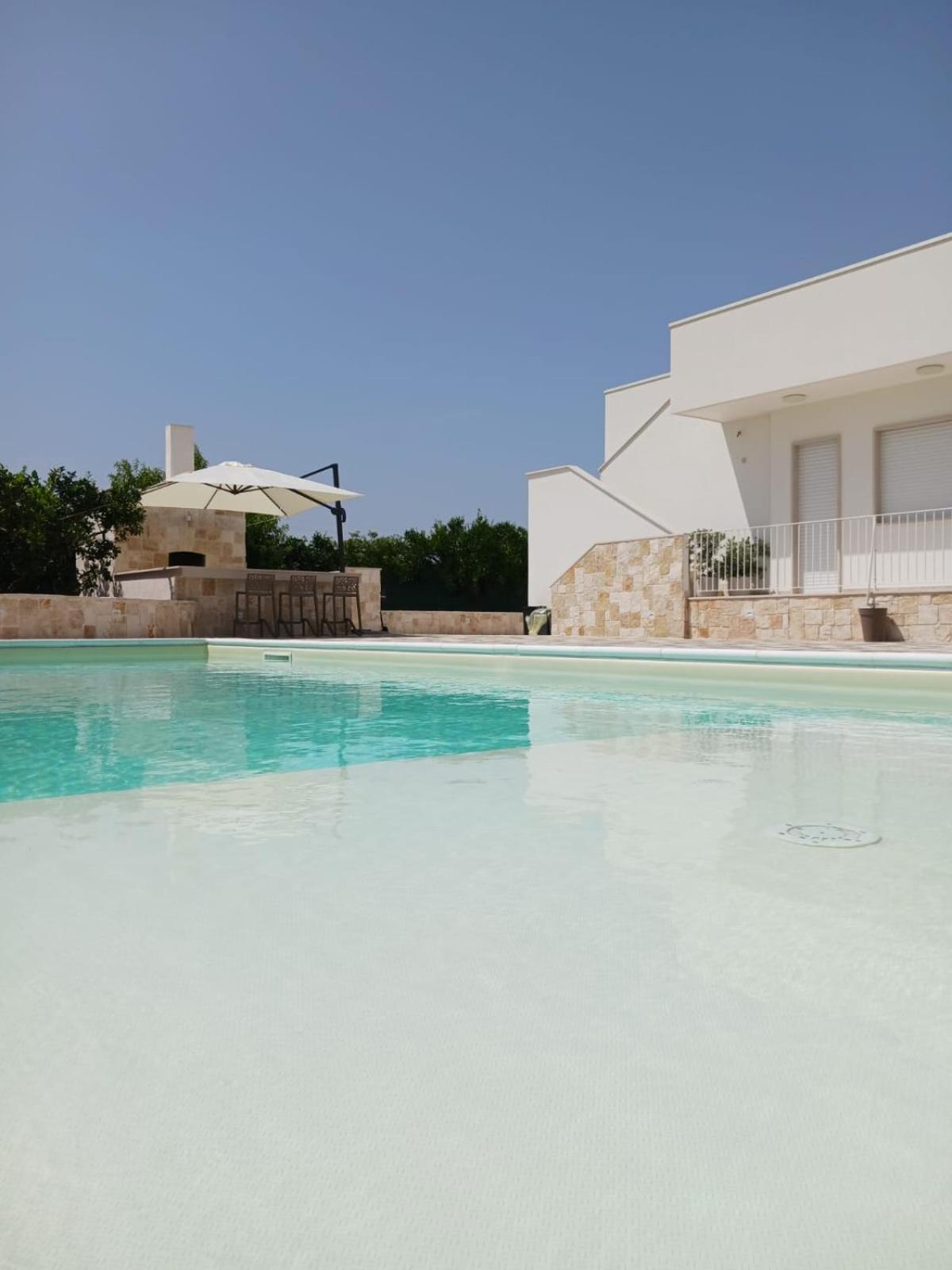 Malia Holiday Villa Conversano Eksteriør bilde